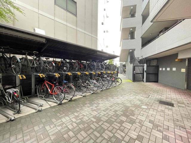 クレストフォルム田町ベイフロントスクエアの駐輪場