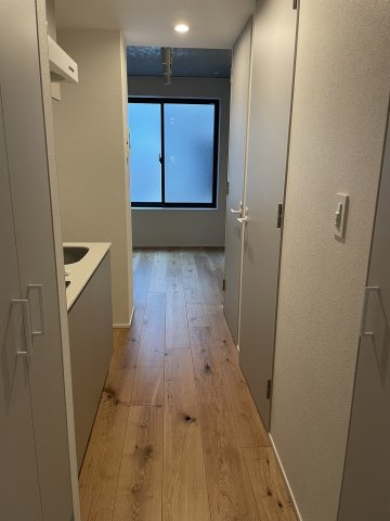 EDIT御茶ノ水妻恋坂の玄関