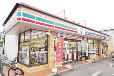 セブンイレブン戸田喜沢1丁目店 318m