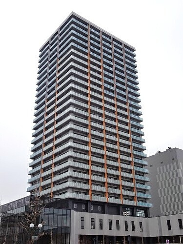 プレミストタワーズ札幌苗穂ＢＲＩＧＨＴＧＡＴＥの外観