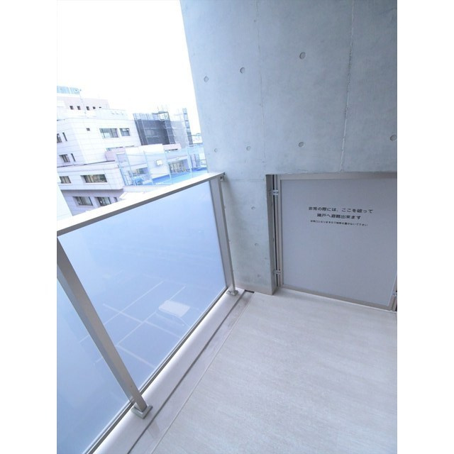 ASTILE日本橋浜町のバルコニー