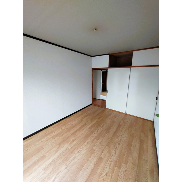 岐阜市野一色２丁目の一戸建ての内装