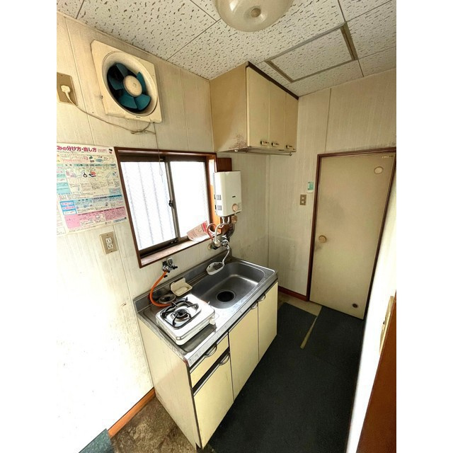 岐阜市柳津町北塚５丁目の事務所のキッチン|設備は全て残置物扱い