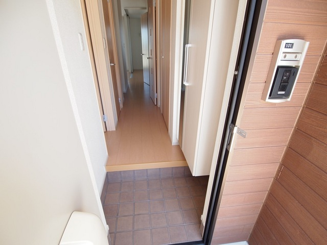 スター池部の玄関