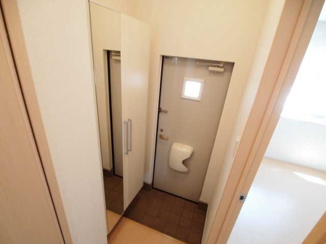 スター池部の玄関