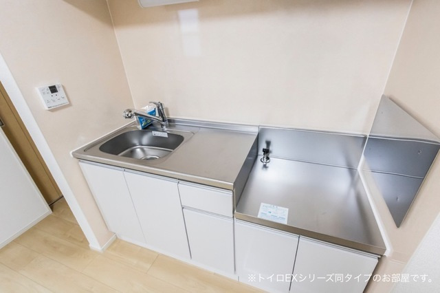 マリオ今国府町Aのキッチン