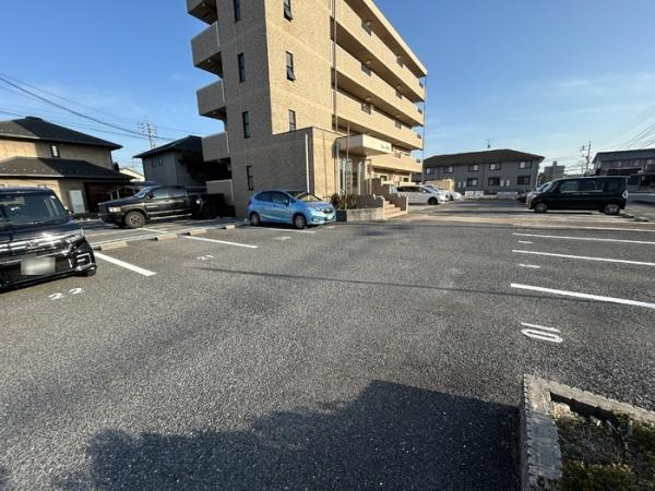 【駐車場】 | セブンヒルズ