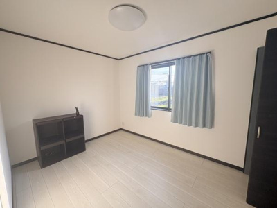 【洋室】 | 陰田町築浅中古戸建