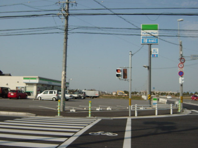 【周辺】 | サンシャインアイ | ファミリーマート安城大岡町店まで711ｍ