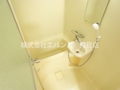 【浴室】 | 大塚ビル | ゆったり過ごせるお風呂です