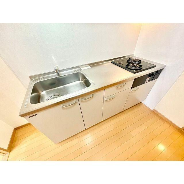 アンプルール クラージュ ウエストヒルズのキッチン