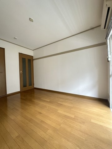 柴田ビルの居間・リビング