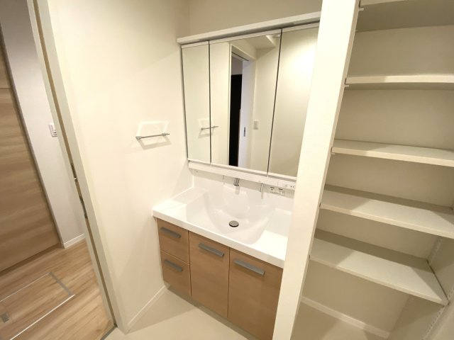 Ｌａ　Ｍａｉｓｏｎ　Ｃａｌｍｅの独立洗面台