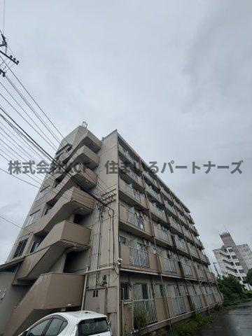 第8上野ビルの外観