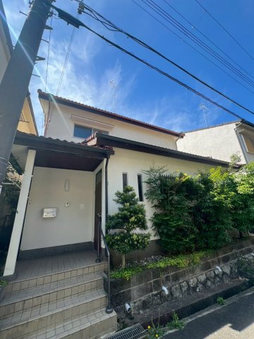 塩屋台2丁目貸家の外観