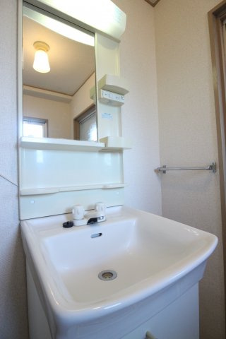 ピアシティ朝霧の洗面所