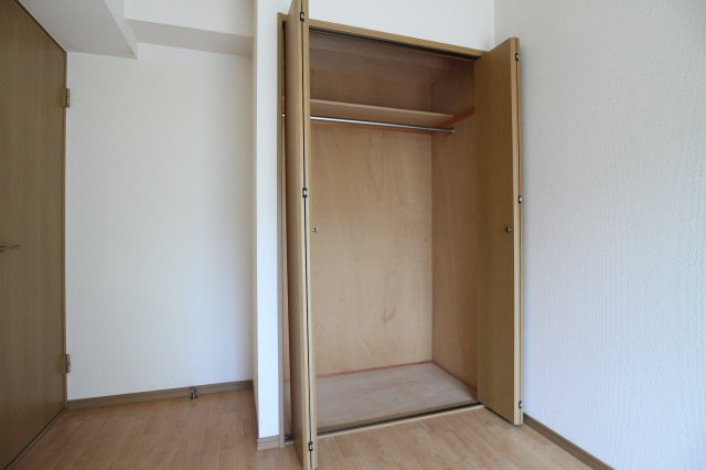 ピアシティ朝霧の収納
