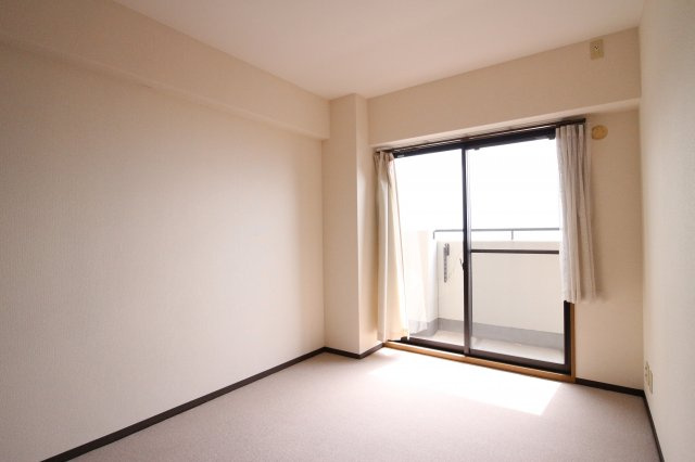 ハイツレインボー塩屋の寝室