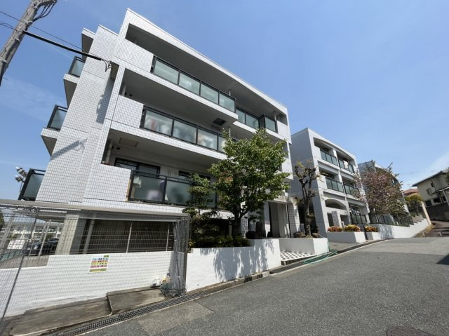 ガーデンハイツ桃山台壱番館