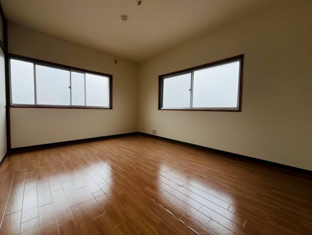 西舞子２丁目戸建の内装