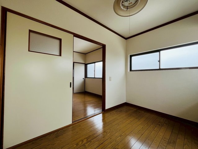 西舞子２丁目戸建の寝室