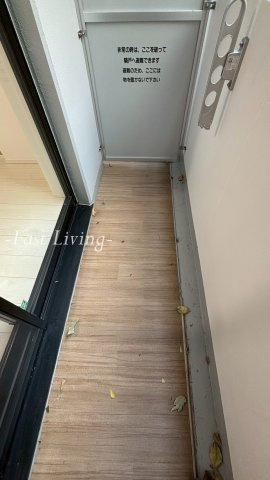 アジールコート後楽園のバルコニー