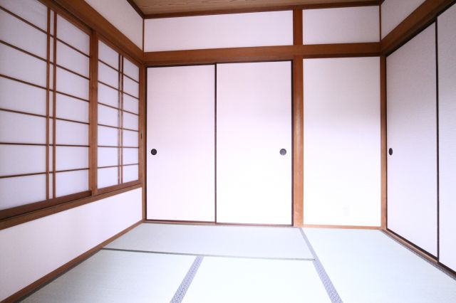 塩屋台3丁目貸家の和室