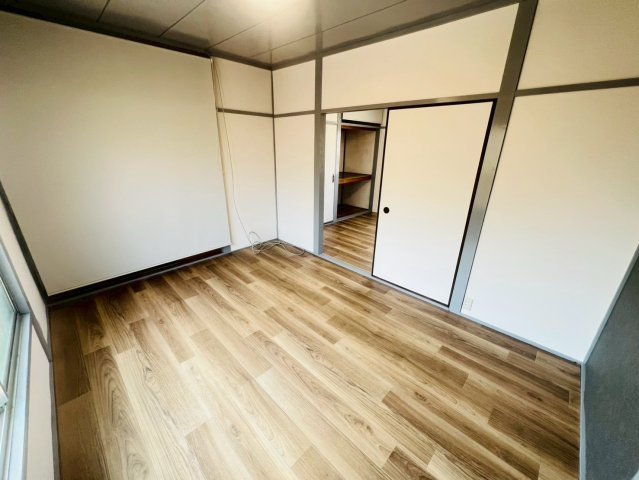 東野町貸家の子供部屋