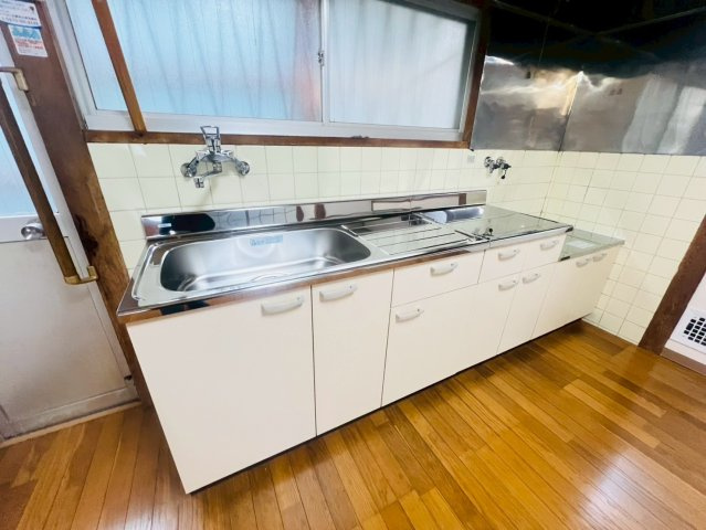 山手5丁目貸家のキッチン