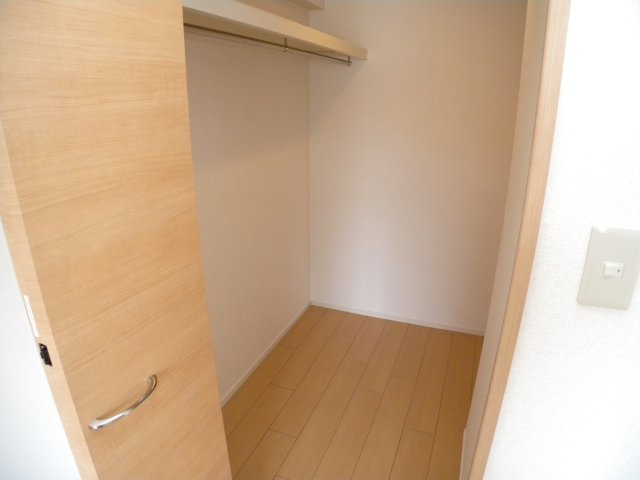 ポレール伊川２の内装