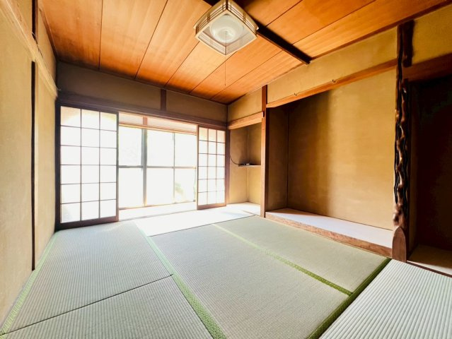 塩屋町字南谷貸家の和室