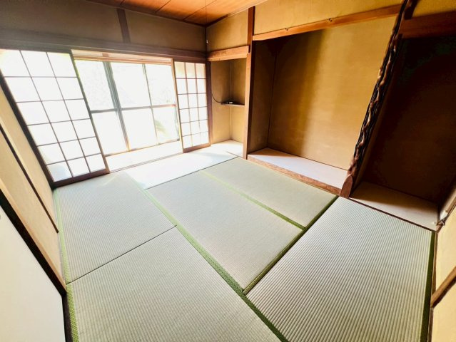 塩屋町字南谷貸家の内装