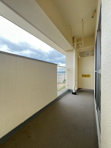 朝霧住宅のバルコニー