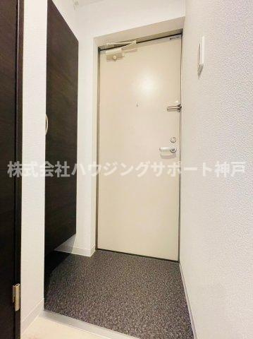 ジーメゾン垂水エスペーロの玄関