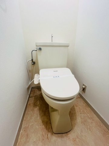 ガーデンハイツ桃山台壱番館のトイレ