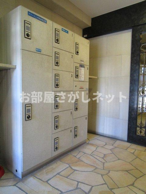 フェニックス下目黒【おとり物件なし】#学生・社会人にオススメ！初期費用分割払いOK！のその他共用部分|宅配BOX