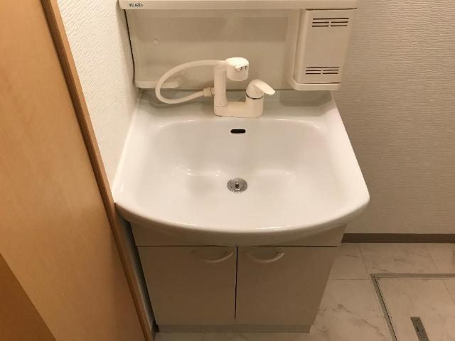 Ｇ-ＳＨＩＮＥの洗面所|洗髪洗面化粧台