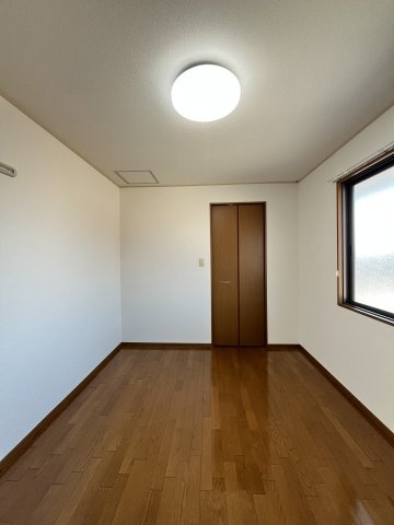 ジュネスKの洋室