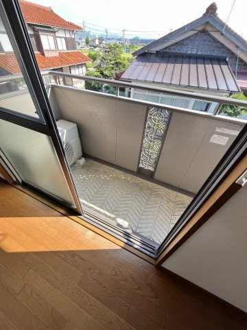 ジュネスKのバルコニー