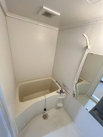 ジュネスKの浴室