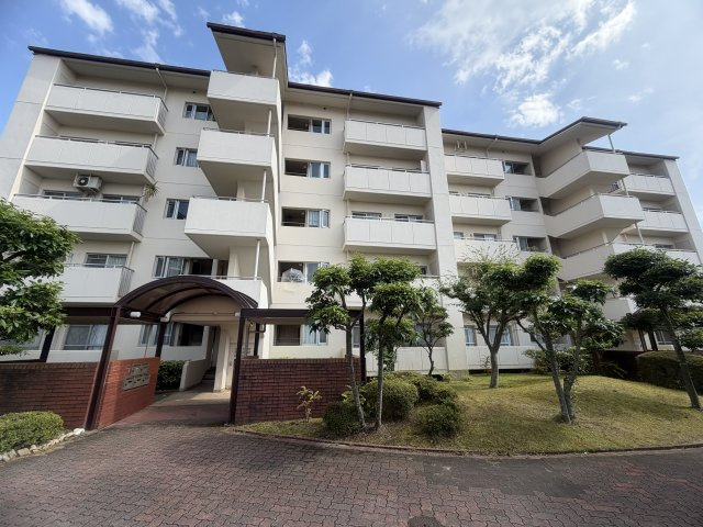 研究学園（5）団地526号棟