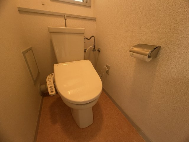 研究学園（5）団地526号棟のトイレ