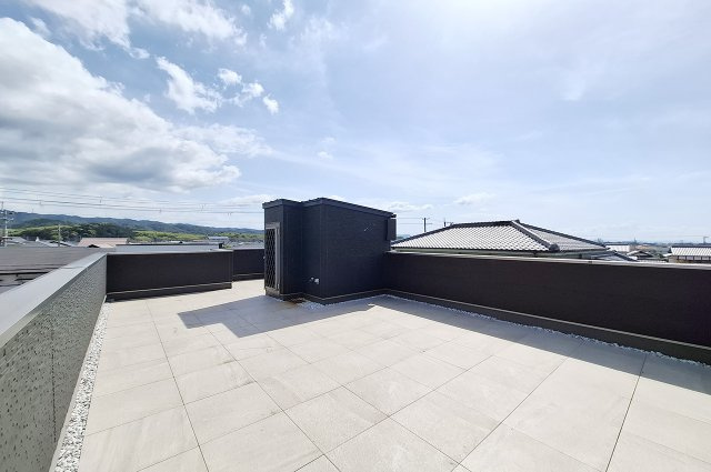 泉佐野市日根野のバルコニー|ルーフバルコニー