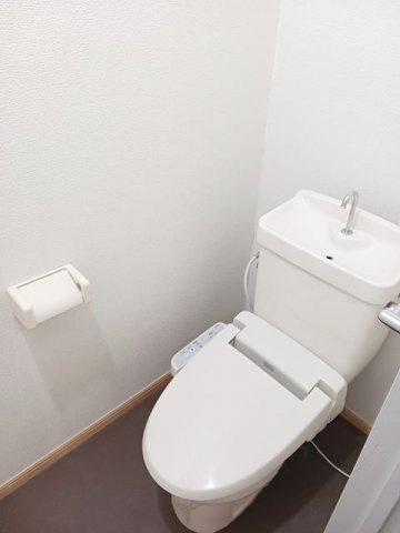 キャステール大江のトイレ|トイレもきれいです