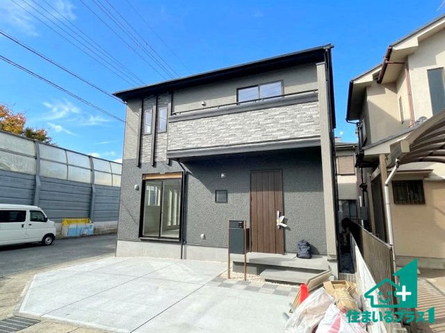 ★大津市秋葉台　限定1邸のトイレ|シンプルなトイレは落ち着く空間！お手入れも簡単です！
