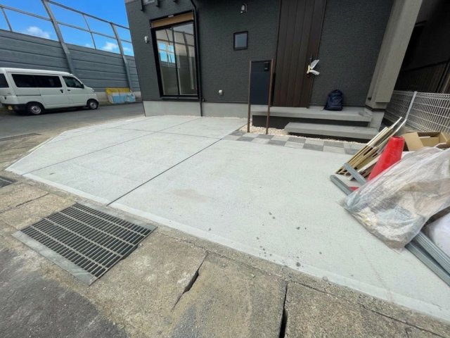 ★24(土)25(日)現地見学可能！★大津市秋葉台　限定1邸の駐車場|駐車スペース！散水栓があるので、こまめに愛車を洗えます！