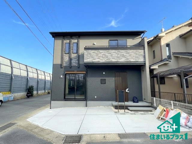 ★24(土)25(日)現地見学可能！★大津市秋葉台　限定1邸の外観|安心の10年保証！外観を美しく保ち、雨水で汚れを落とします！気になることがありましたら、お気軽にお問い合わせください！