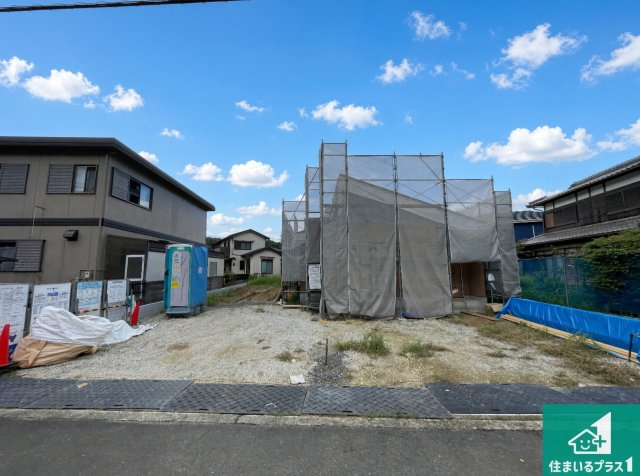 南丹市園部町小山西町一本木　新築一戸建ての外観|現在建築中！落ち着いた街並みで新生活を始めることが出来そう！周辺の物件も併せてご紹介させて頂きます！