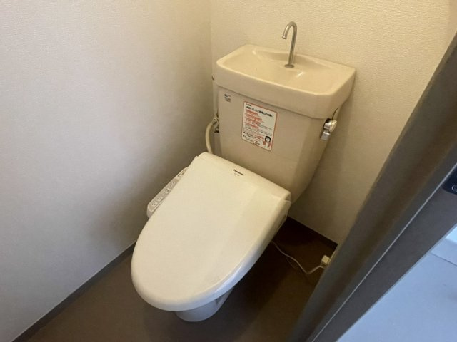 クレールシャトー吉田　B棟のトイレ