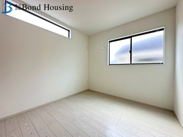 閑静な住宅街　狩場台3期　新築2区画　1号棟の洋室